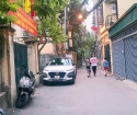 Bán nhà Hoàng Quốc Việt, ngõ thông, gần phố, ô tô tránh cách 5m, 40m nhỉnh 9