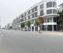 Shophouse Metropolitan 76,18m2 mặt phố Nguyễn Mậu Tài - View Quảng Trường & Hồ Điều Hòa