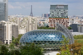 Tòa nhà hình cầu có thể xoay theo hướng mặt trời ở Paris