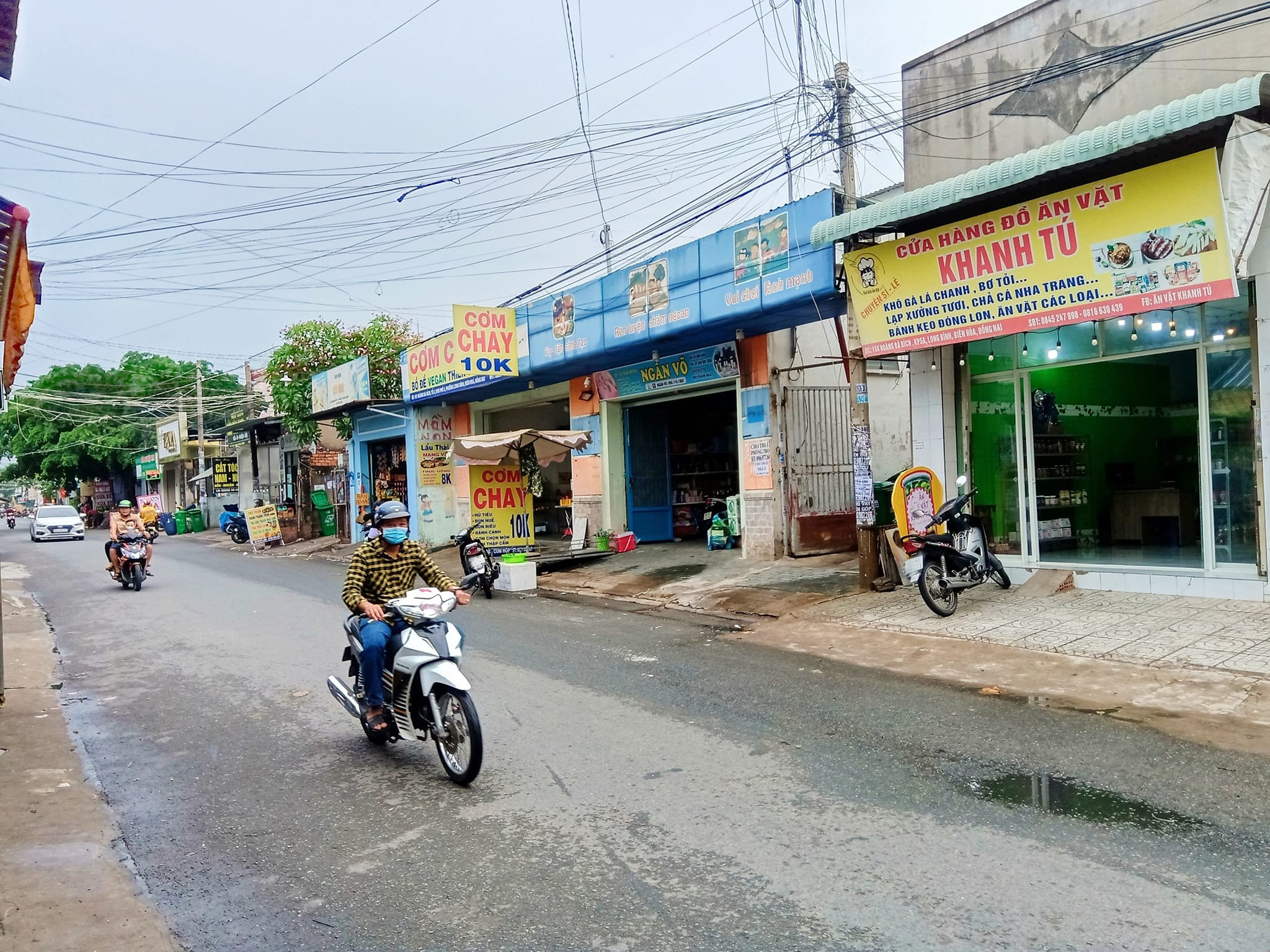 SANG NHƯỢNG MẶT BẰNG TRỐNG - Ảnh chính