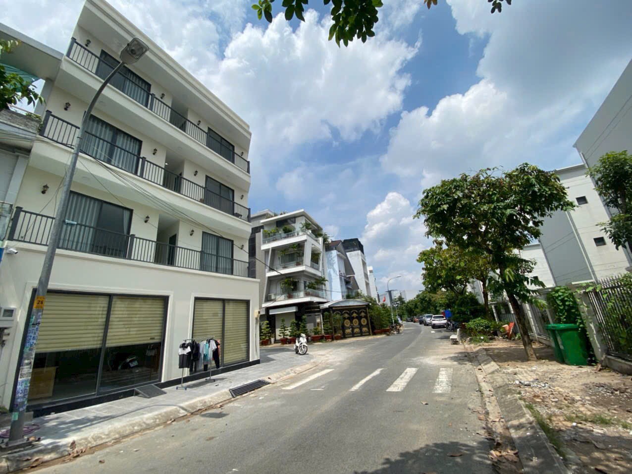 Bán Căn Hộ Dịch Vụ 4 lầu 210 m² , Ngay các trường ĐH, P. Tăng Nhơn Phú A - Ảnh 4
