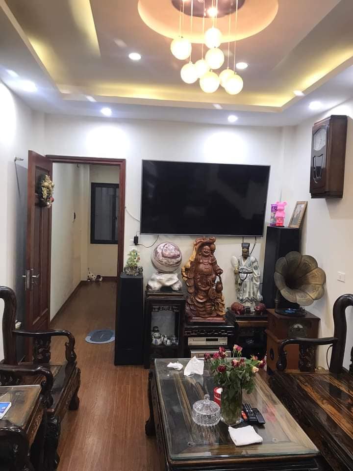 Bán nhà PL ô tô phố Thái Hà 5 tầng 90m2 đang cho thuê 40tr/th giá 18,5 tỷ. LH 0869381258 - Ảnh chính