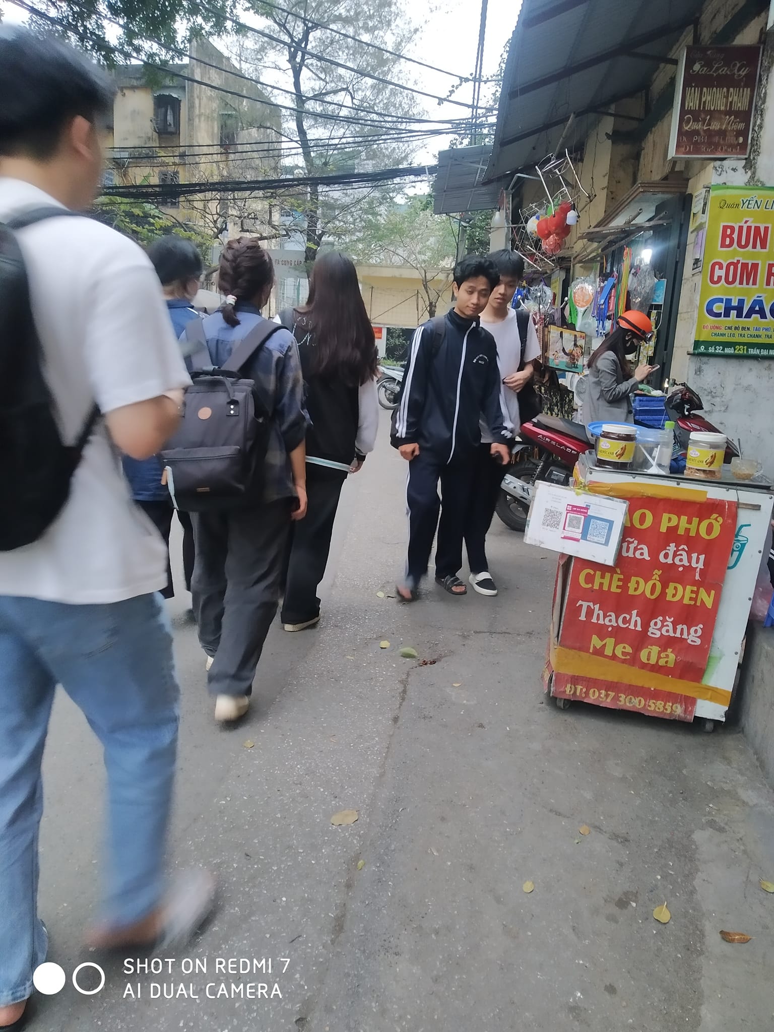 Cho thuê mặt bằng kinh doanh gần cổng KTX sinh viên ĐH Kinh tế Quốc dân - Ảnh 2