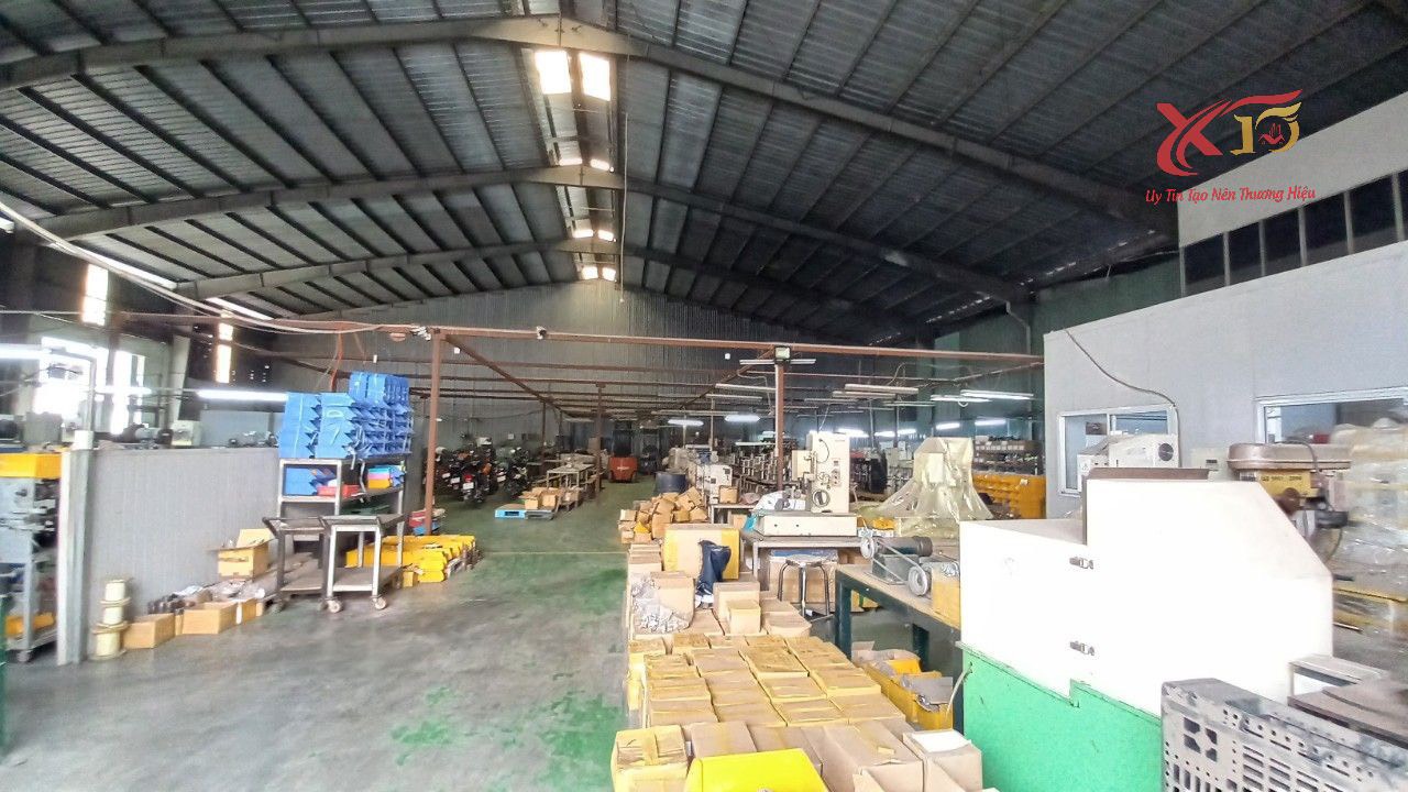 Bán nhà xưởng sản xuất 5000m2 KCN Hố Nai 3, Trảng Bom, Đồng Nai chỉ gần 29 tỷ - Ảnh 1