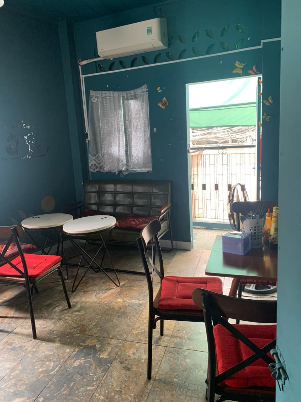 CHÍNH CHỦ CẦN SANG NHƯỢNG QUÁN CAFE 3 MẶT TIỀN Địa chỉ 142 Nguyễn Đình Chính p8 Quận Phú Nhuận, Hồ - Ảnh 4