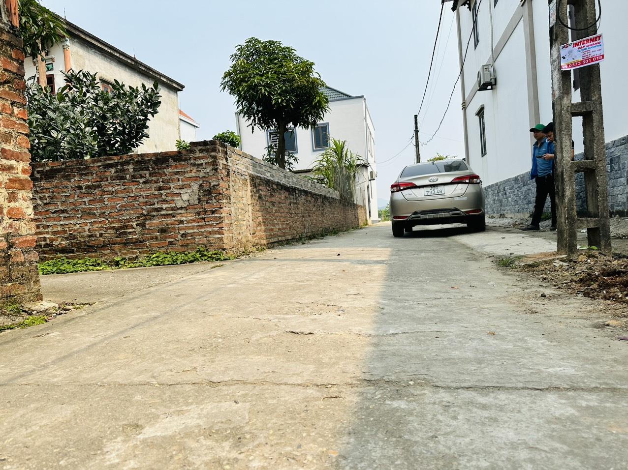 ôtô chạy vòng quanh 61m trục chính ra bìa làng tại ĐÔng Lai-Quang Tiến giá hơn 10tr/m. - Ảnh 3