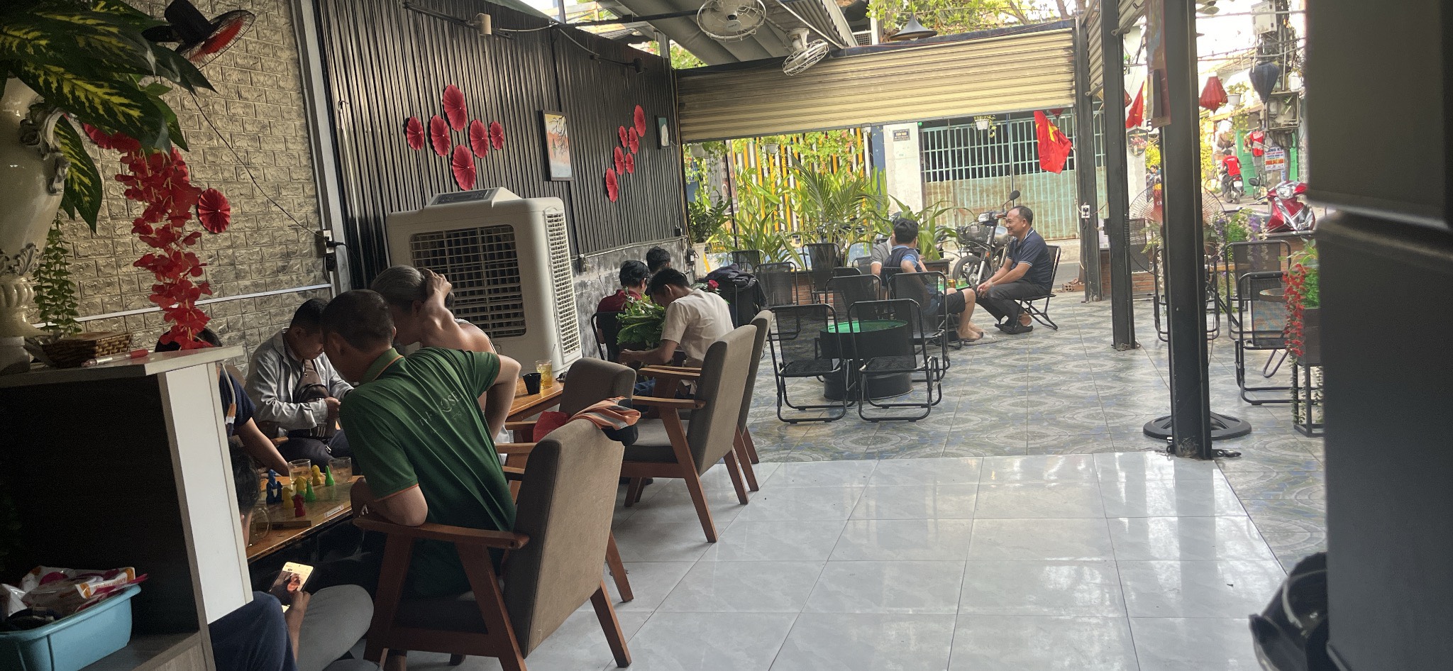 Cần sang quán cafe tại BHHA Bình Tân 133m2 chỉ 110 triệu. LH:0903998802 - Ảnh chính
