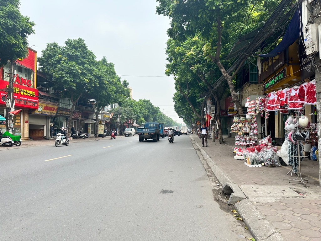 Mặt phố Hà Huy Tập, Yên Viên, oto tránh vỉa hè kinh doanh sầm uất 127m, mặt: 4.8m, 11 tỷ - Ảnh 3