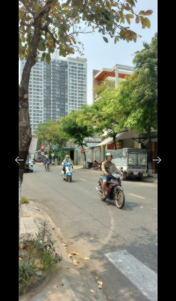 - Nhà 2 tầng lô góc 3 mặt tiền khủng kinh doanh đường Phạm Cư Lượng gần biển Phạm Văn Đồng. Giá - Ảnh 3