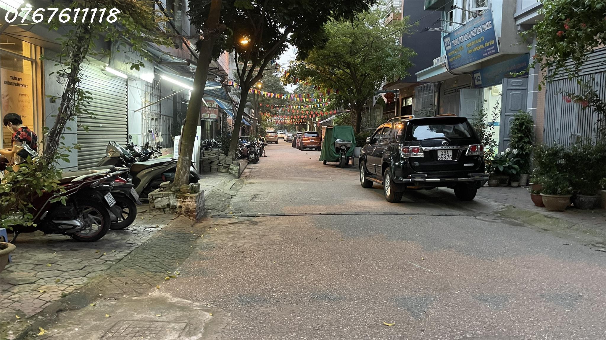 Bán nhà phân lô cán bộ Sài Đồng, ô tô tránh nhau, gara, 70m*3T, MT4.5m,6.x tỷ - Ảnh chính