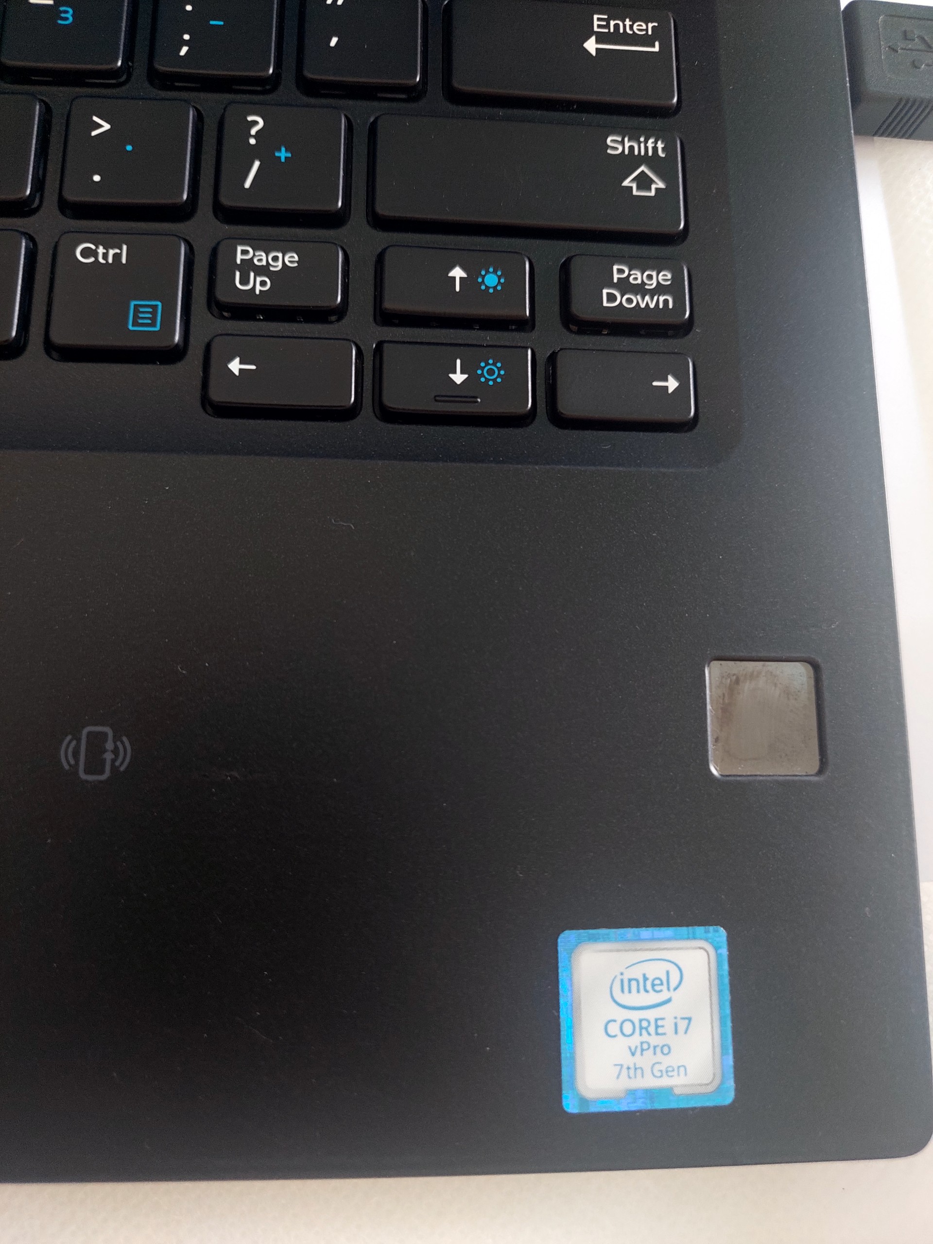 Laptop Giá Rẻ Bình Dương - Dell 7280 i7 7600/8GB/256GB/12.5" FHD(Cảm ứng) - Ảnh 2