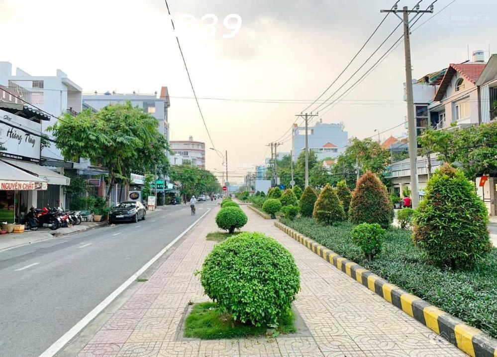 Bán nhà mặt tiền ngang 8,2m tại Hiền Vương, Phường Phú Thạnh, Tân Phú, TpHCM - Ảnh chính