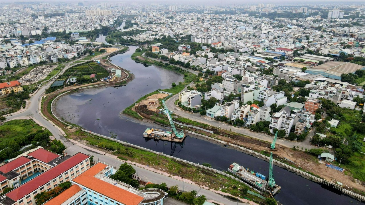 Bán nhà HXH Lê Đức Thọ 82m2 ngang 5.1m cấp TỨ view sông kênh Tham Lương nhỉnh 5 tỷ. - Ảnh 4