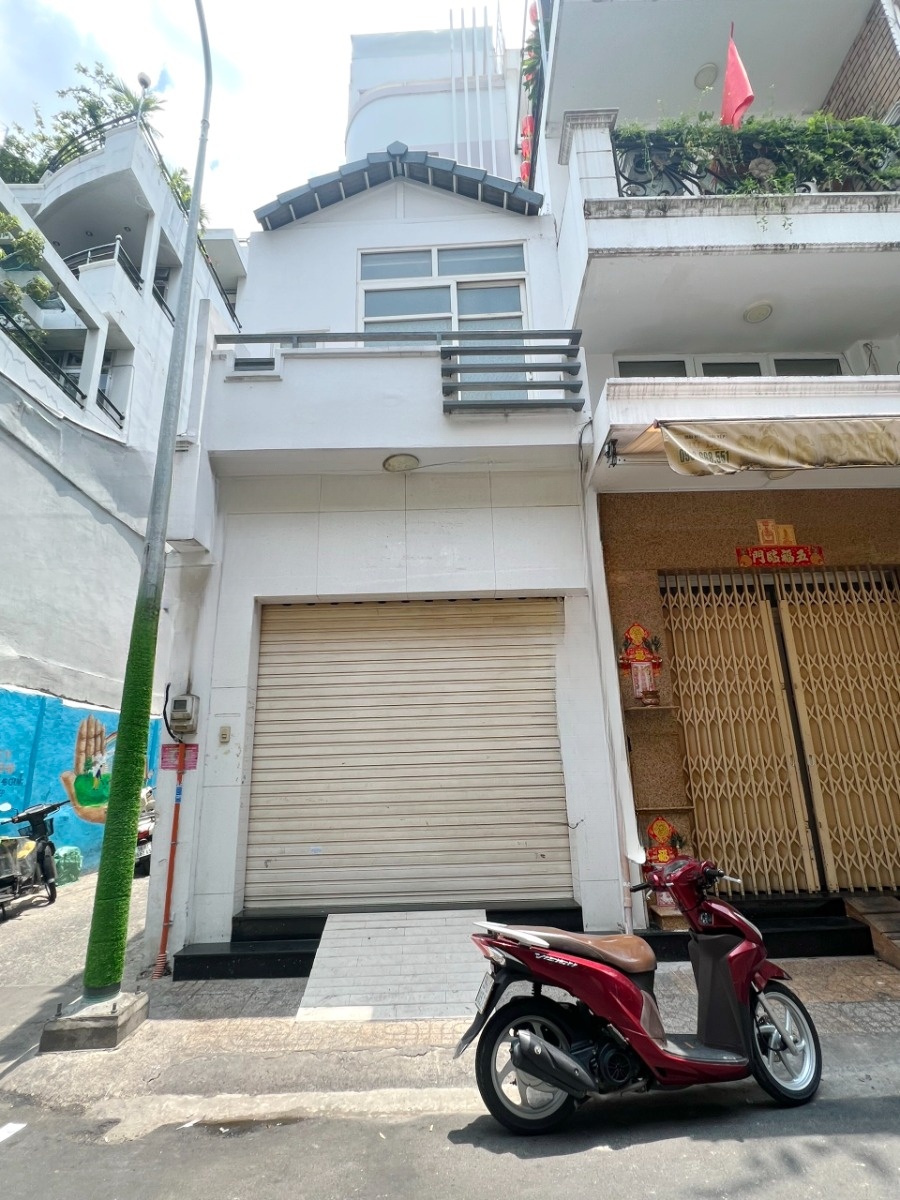 Nhà góc 5 tầng mặt tiền đường Phú Định P11Q5 - Ảnh 2
