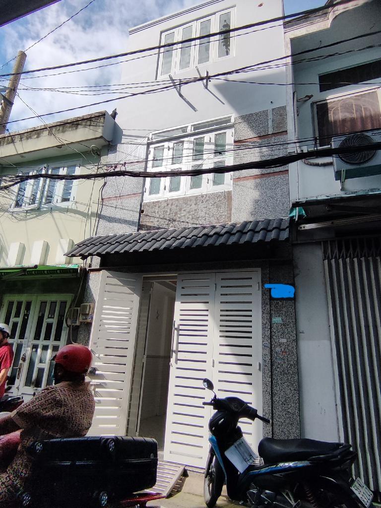 Bán nhà đường Huỳnh Văn Chính, Tân Phú, 3.2x9, 3 tầng, hẻm xe hơi, giá 3tỷ TL - Ảnh chính