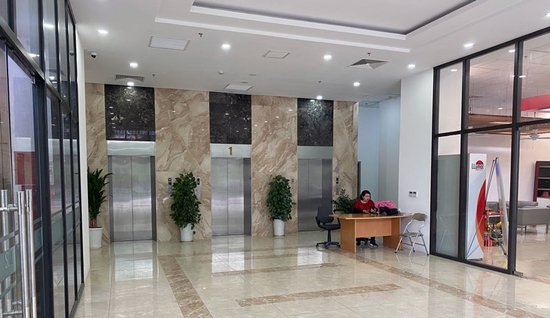 Cho thuê văn phòng logistics, du lịch tại tòa Sao Mai, Lê Văn Lương, 250m2, 350m2, giá rẻ - Ảnh 1