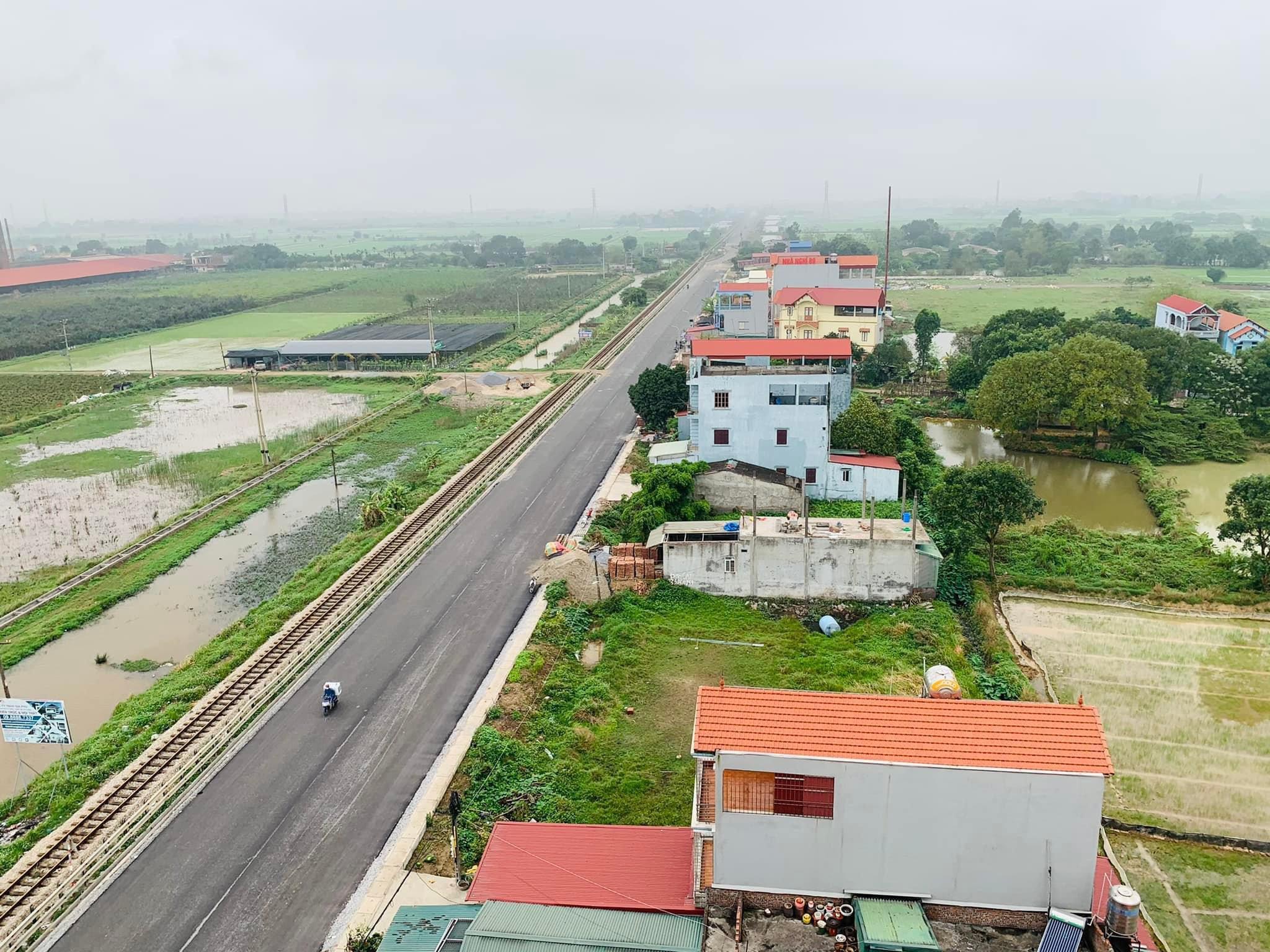 Cần bán 100m đất mặt đường tỉnh 385, trung tâm xã Lương Tài, Văn Lâm, Kinh doanh buôn bán tốt - Ảnh 2