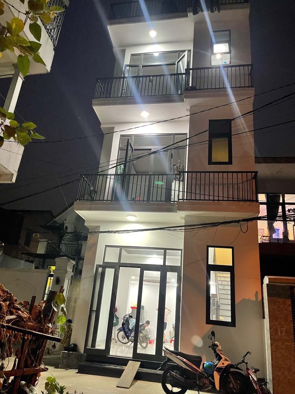 Bán nhà 3 tầng 2 mặt tiền kiệt ô tô Nguyễn Gia Thiều, Phú Hậu, TP Huế chỉ từ 1,X Tỷ - Ảnh chính