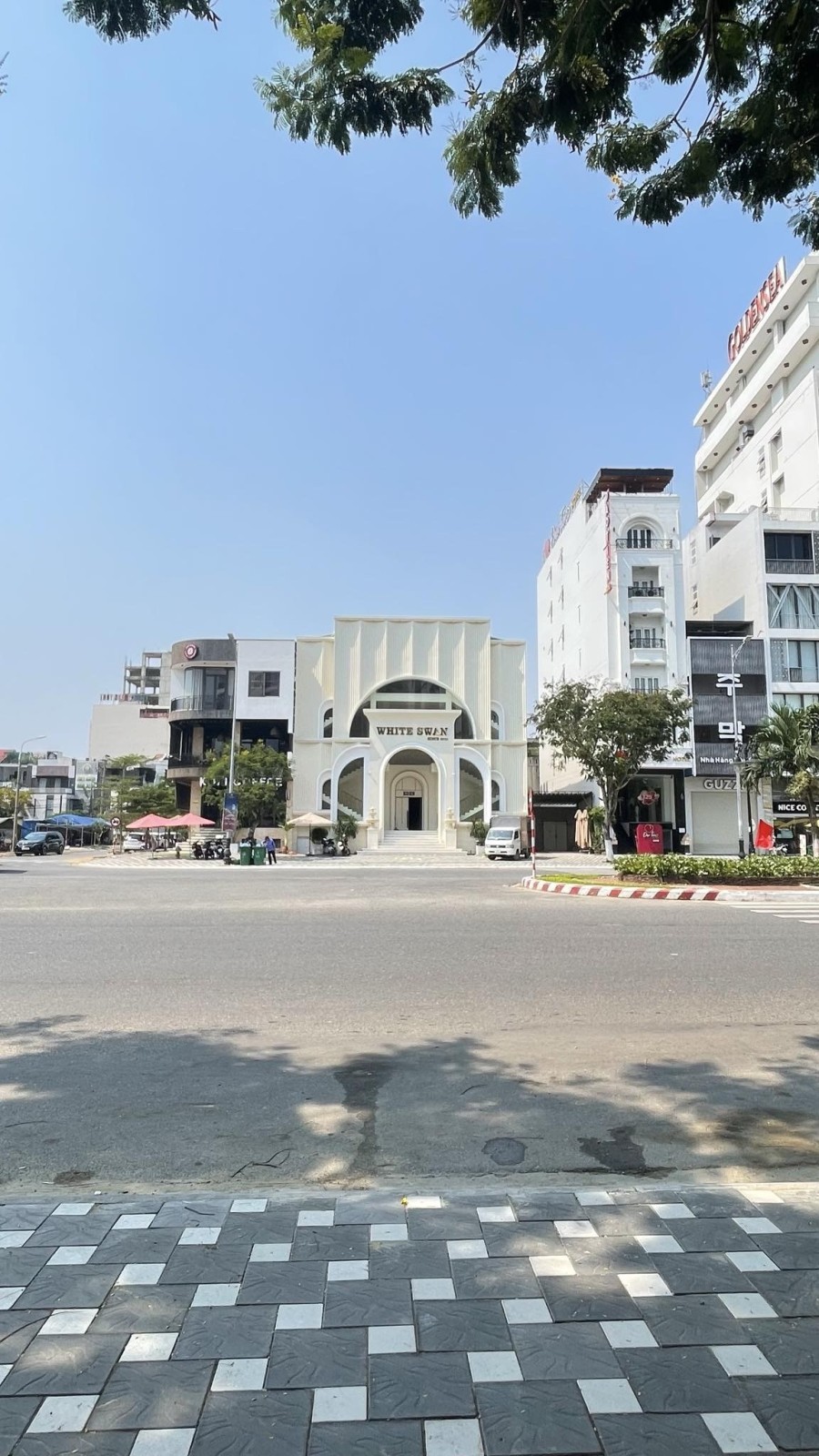 Cần bán lô đât mặt tiền đường Phạm Văn Đồng, Sơn Trà, 127m2, giá chỉ 29 tỷ - Ảnh chính