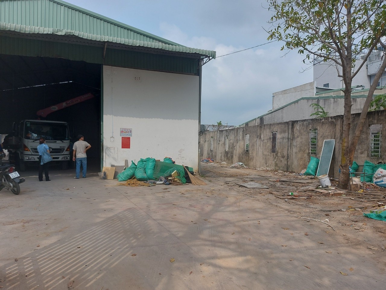 Cho thuê kho xưởng tại Thủ Dầu Một - Đường xe thông thoáng, diện tích lớn - Ảnh 2