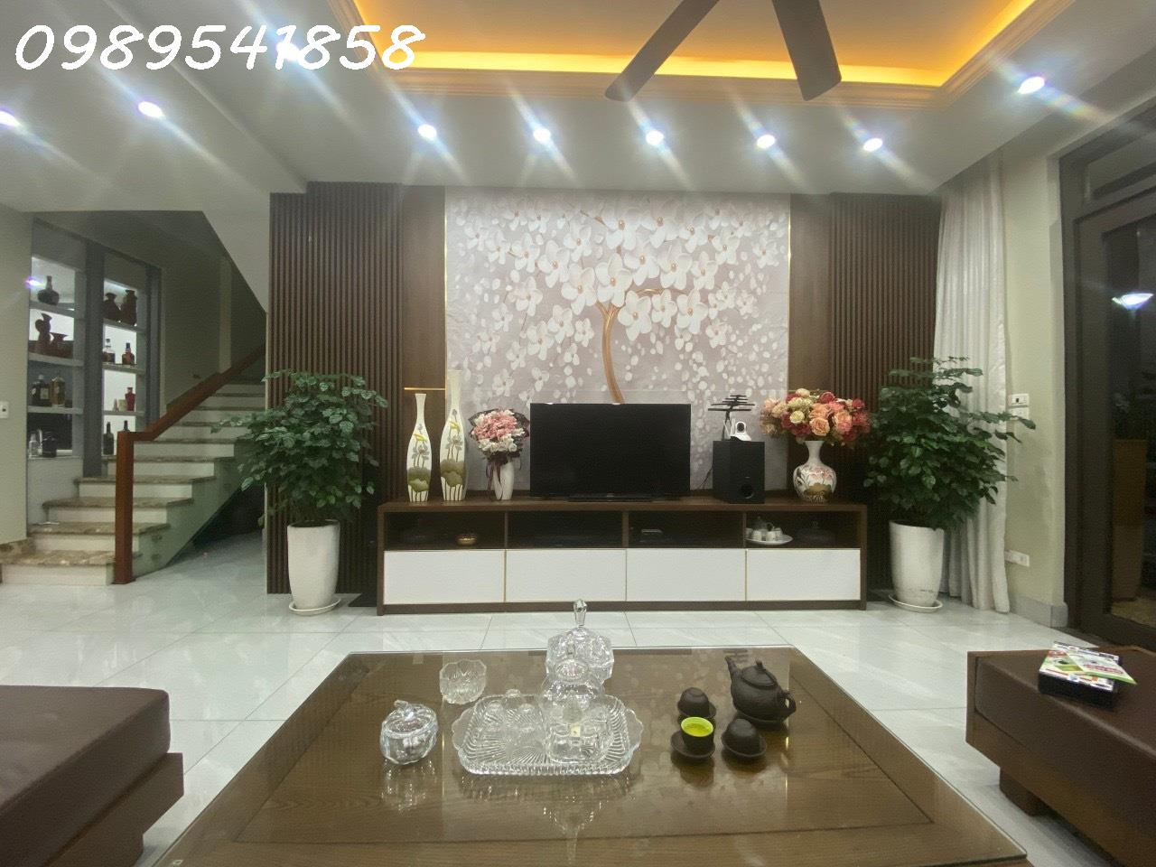 Bán biệt thự tại VIP FLC Hạ Long, Quảng Ninh, DT 150m2, giá 11 tỷ - Ảnh 2