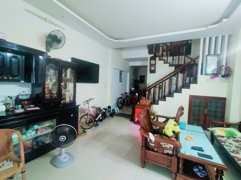 ► Nhà gần MT Nguyễn Văn Thoại, sát Biển, 82m2, 3 tầng cứng, 7.x tỷ - Ảnh chính
