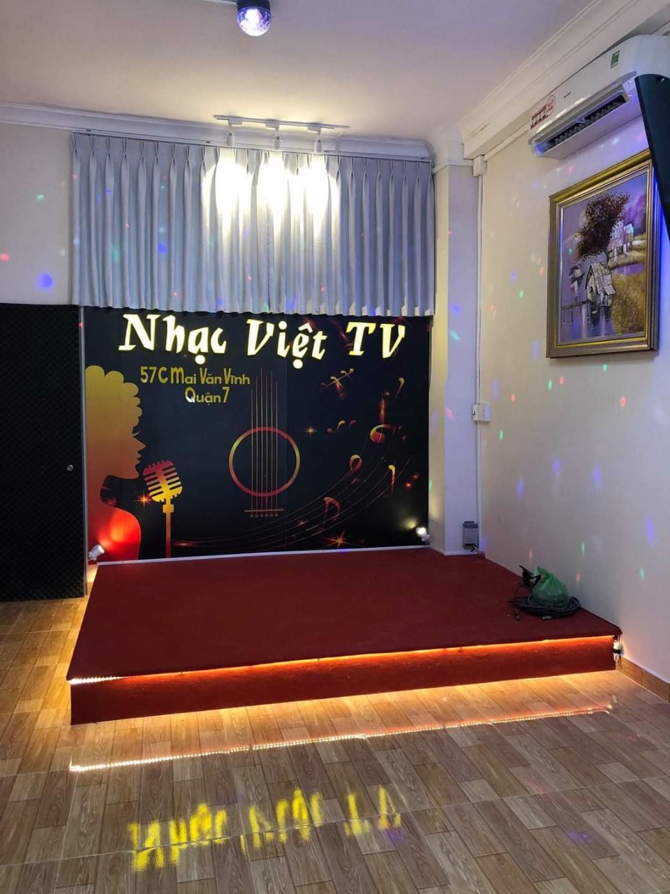 Sang quán Cà phê hát với nhau – Cà Phê Nhạc Việt TV đường Mai Văn Vĩnh Quận 7. Tel : 0939134907  – - Ảnh 3