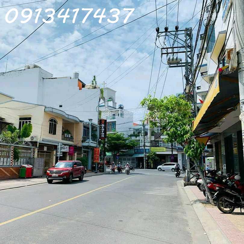 Nhà mặt tiền rộng, đường lớn, TT. TP Nha Trang - Ảnh 1