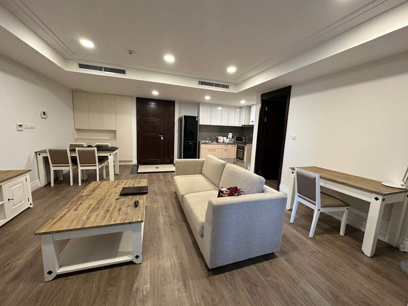 Cho thuê căn hộ cao cấp tòa Hoàng Thành Tower, Mai Hắc Đế. - Ảnh 1