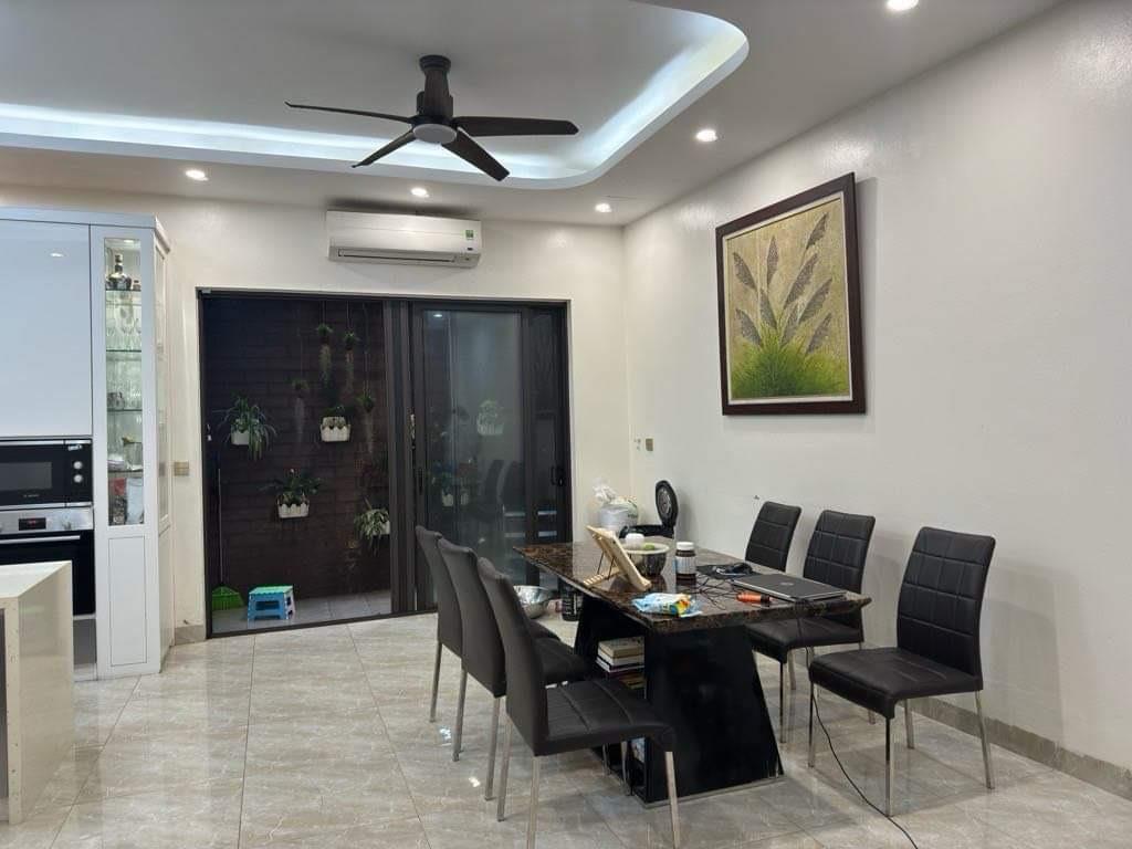 BT Hoang Mai VIP 140m2 4T 22m MT. - Ảnh chính