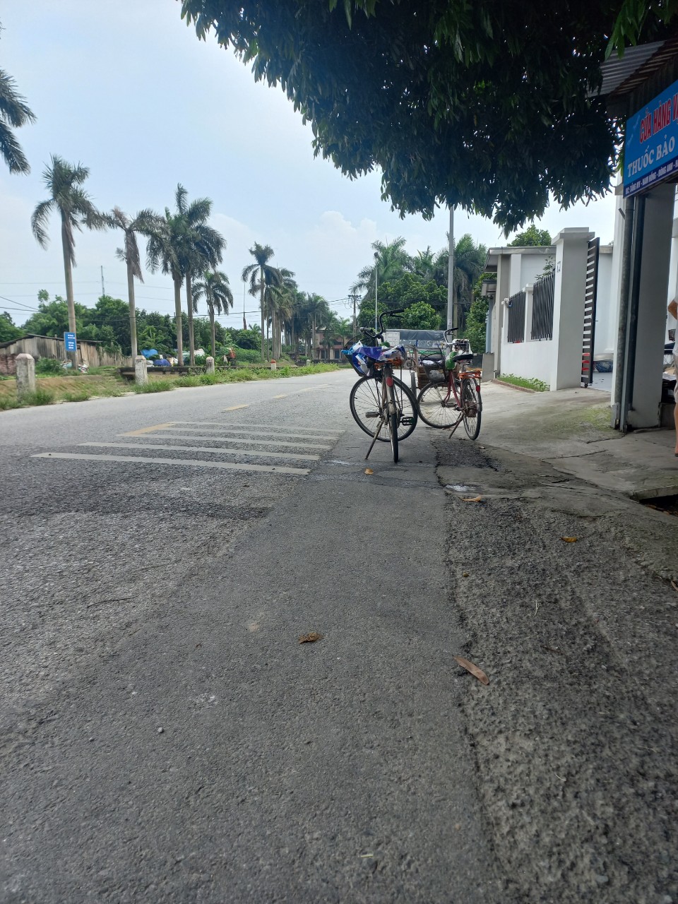 Bán nhà 2 tầng có gara ô tô thôn Tằng My xã Nam Hồng ngõ nông thông cách 10m là bờ kênh trạm bơm ấp - Ảnh 1