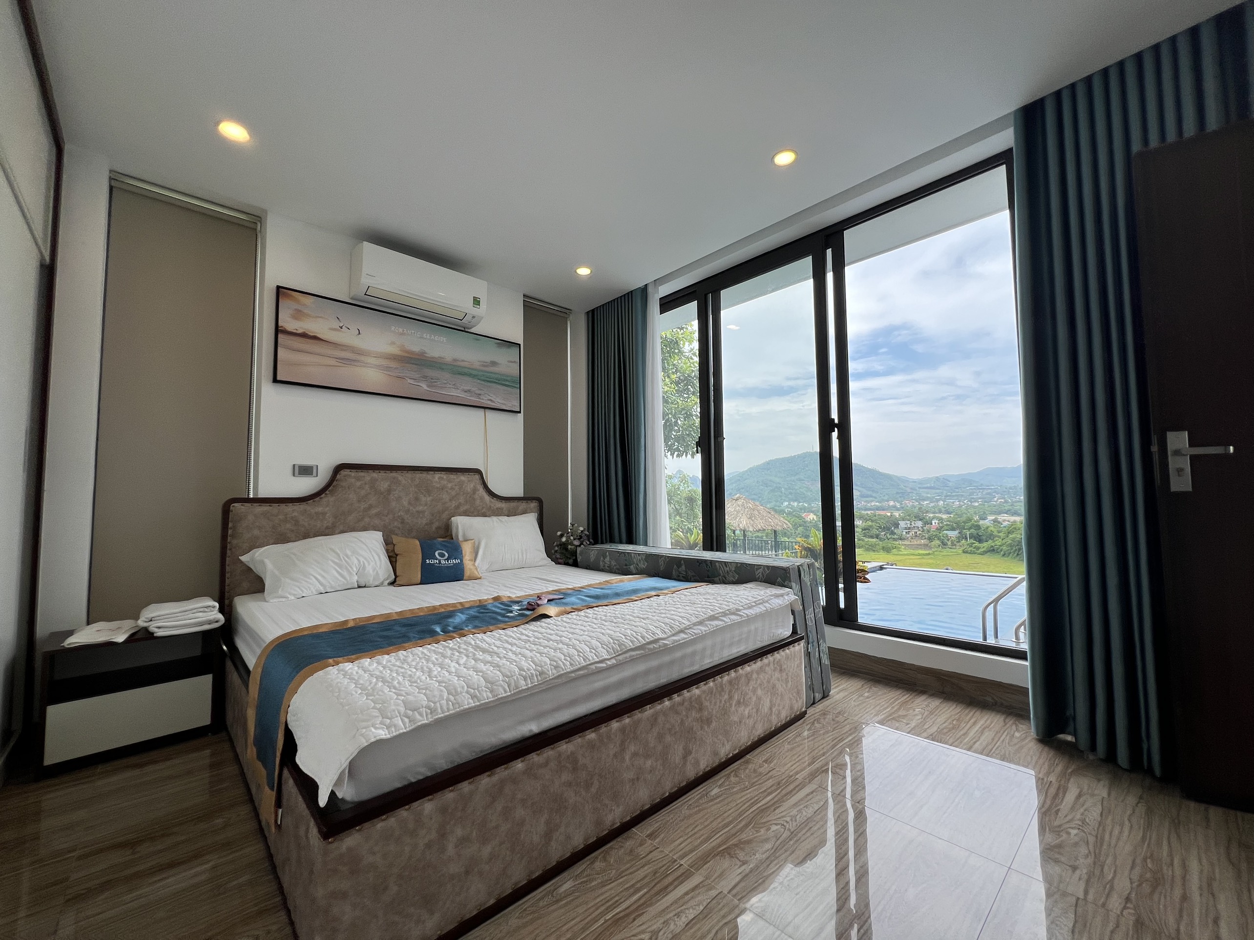 BÁN VILLAS 4 PN - CÓ BỂ BƠI RIÊNG - 300M2 CẢ NHÀ VƯỜN CỰC CHILL - SỔ ĐỎ CHÍNH CHỦ - GIÁ 6,2 TỶ - Ảnh 2