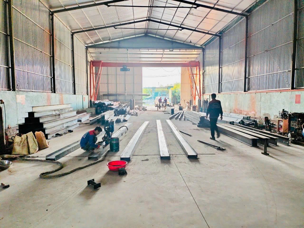 Cho thuê 800m2 nhà xưởng sẵn Cẩu Trục 5 tấn + Văn Phòng tại đường Chùa Trầm, TT Chúc Sơn, Chương Mỹ. - Ảnh 3