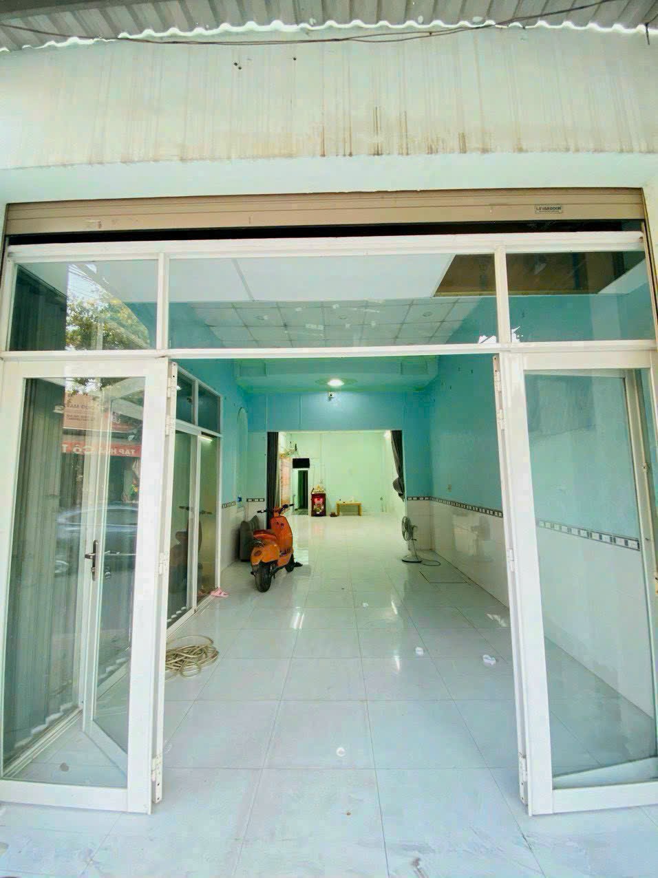 Bán nhà Mặt Tiền đường Nguyễn Phúc Chu, sát chợ Phú Thọ chỉ 6,5 tỷ - Ảnh 1