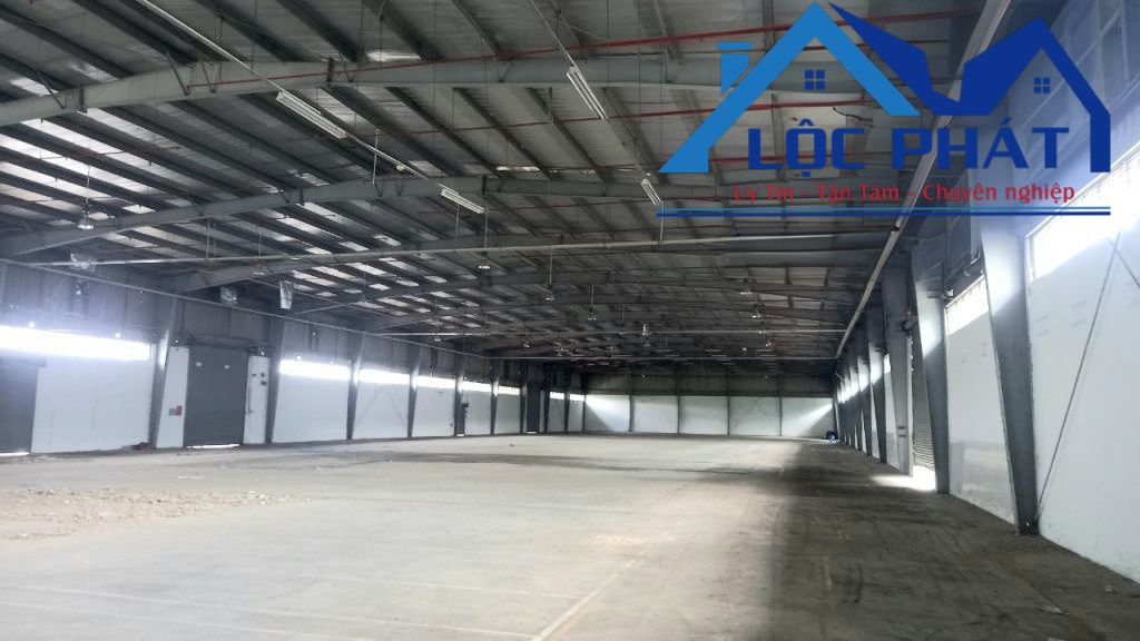 Cần chuyển nhượng nhà xưởng lô góc 2 mặt tiền tại KCN Nhơn Trạch, Đồng Nai 24.000 m2 chỉ 90 tỷ - Ảnh 1