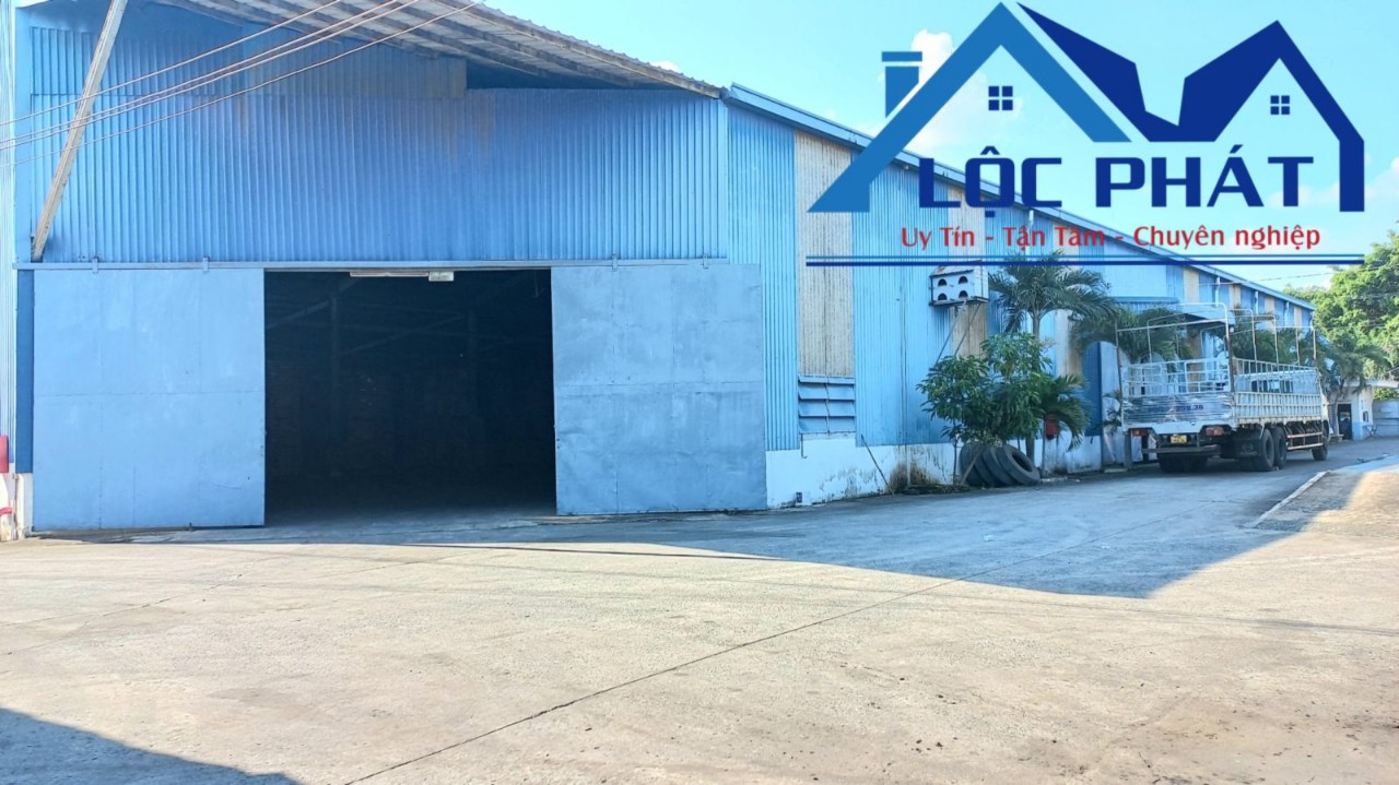 Cho thuê kho xưởng Thị Trấn Long Thành 14.000 m2 chỉ 60k/m2<br>Diện tích : 140 ×100 =14.000 m2 có cho - Ảnh 1