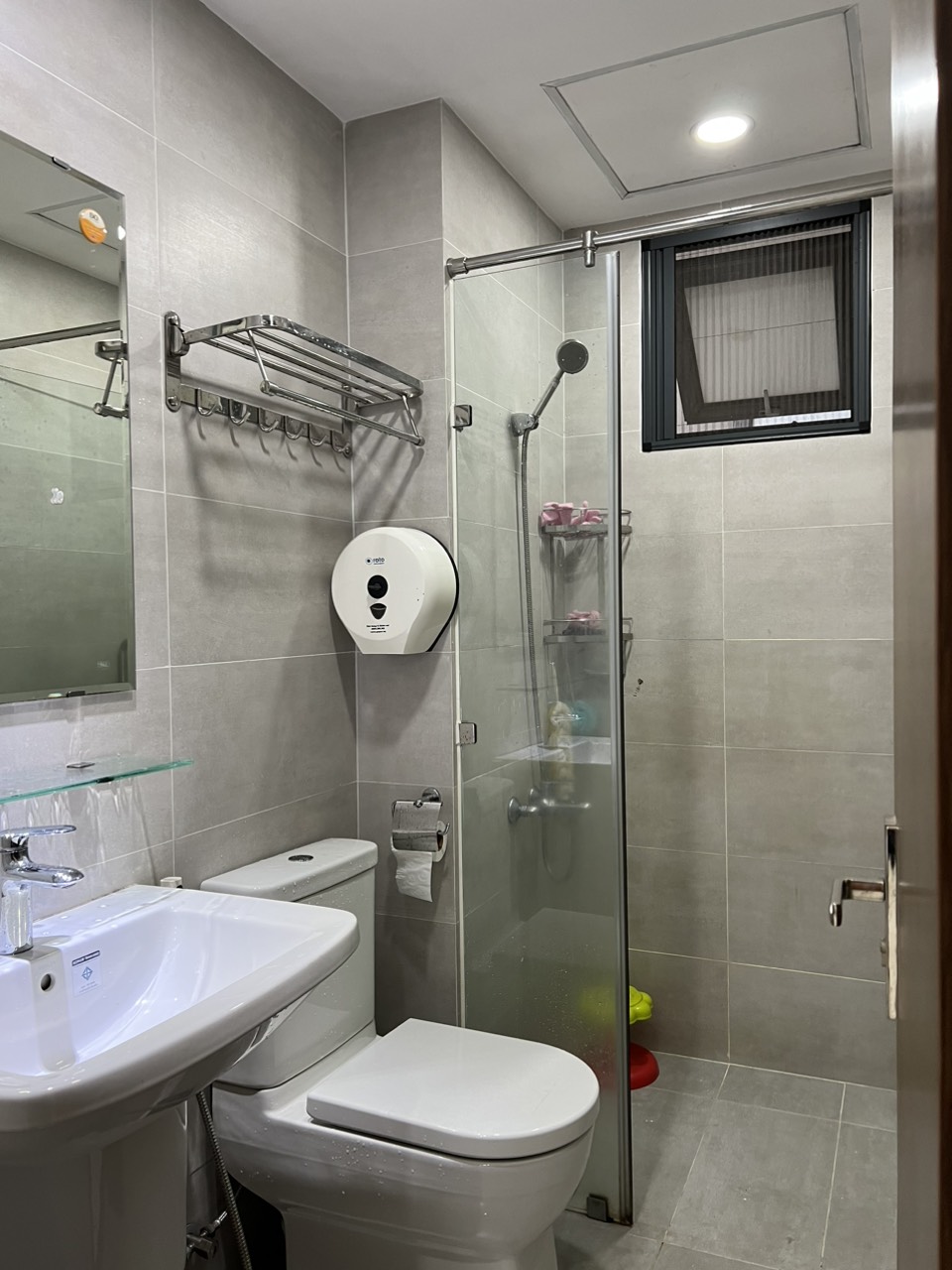 Cho Thuê căn hộ FULL Nội Thất Him Lam Phú An (Hướng Đông Nam, 69m2, 2PN,2WC) Giá 10 Triệu/Tháng View - Ảnh 1