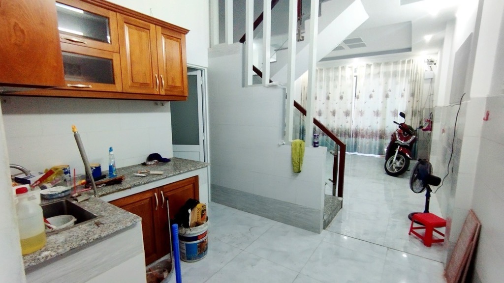 BÁN NHÀ NGUYỄN TRỌNG TUYỂN 5.3 TỶ .50M. 2 TẦNG MỚI .3PN .2WC.KHÔNG LỘ GIỚI. - Ảnh 1