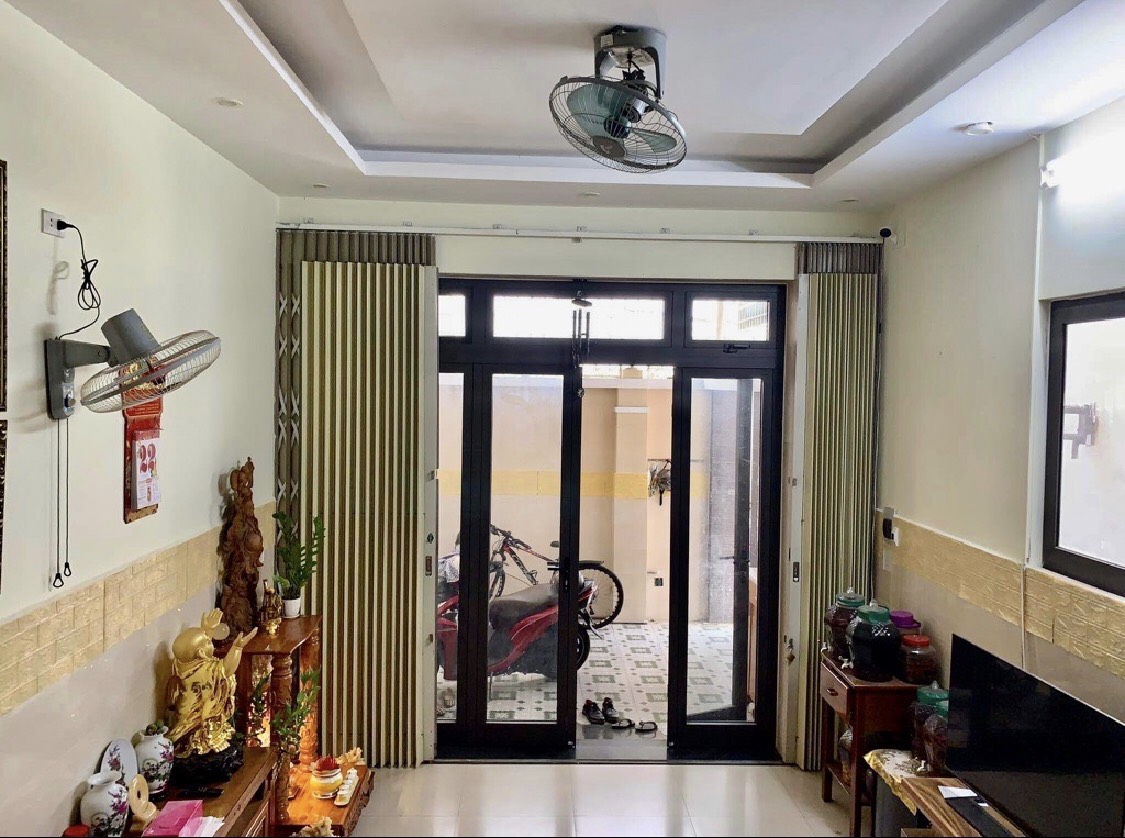 Bán nhà 3 tầng ở, kết hợp 9 phòng trọ,176m2 đường Hoàng Thúc Trâm,Hoà cường bắc - Ảnh chính