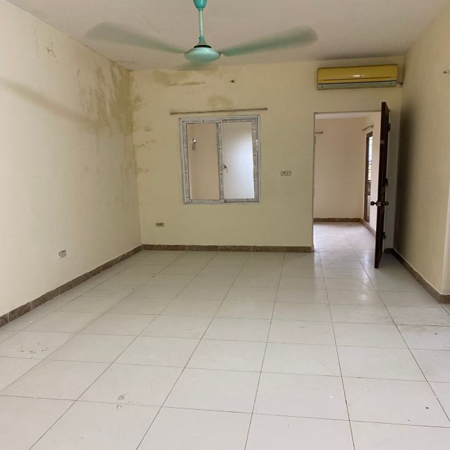 CHO THUÊ TẬP THỂ MẶT PHỐ NGUYÊN HỒNG - Ảnh chính