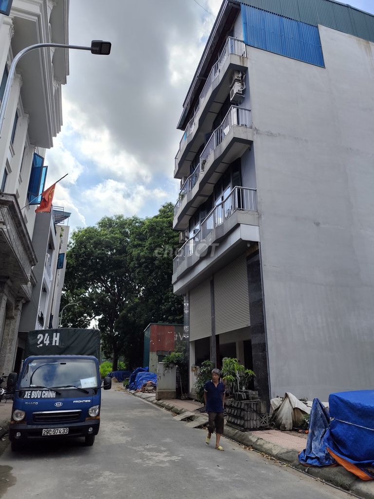 Cho thuê mặt bằng kinh doanh( có thể kèm kho) 500m2( 100m2 x 5 tầng) khu 6.9ha - Ảnh 2