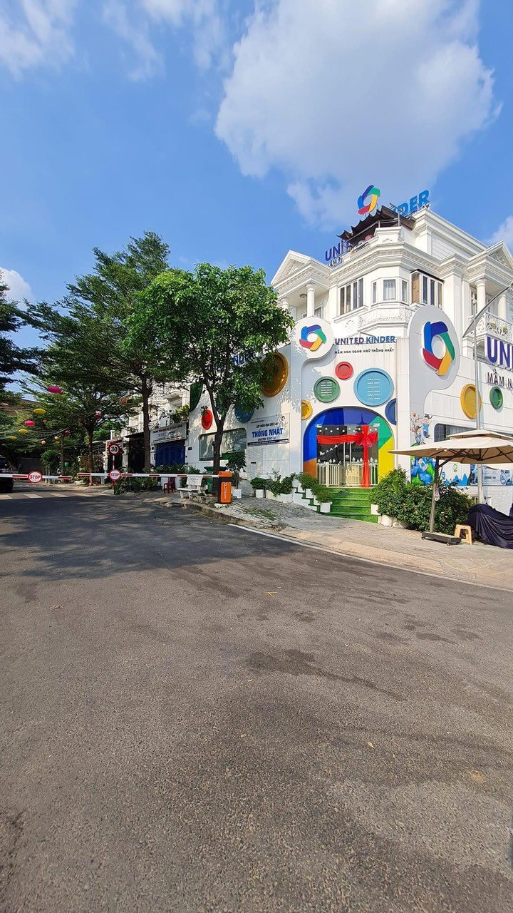 Bán Khách sạn Karaoke 6 lầu gần Phạm Văn Đồng ngang 15.5m 310m2 33PN TN 225tr chỉ 80 tỷ. - Ảnh 3