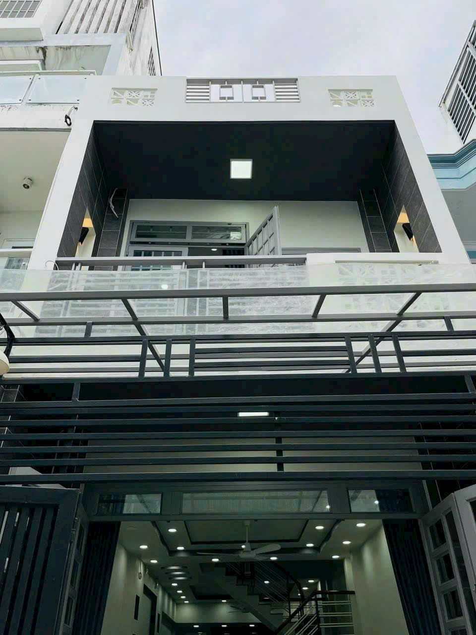 Nhà mới ở ngay. 2 tầng, 68m2, 2pn. HXH ngủ trong nhà Đ.Quang Trung, p8. 5,75 tỷ. - Ảnh chính