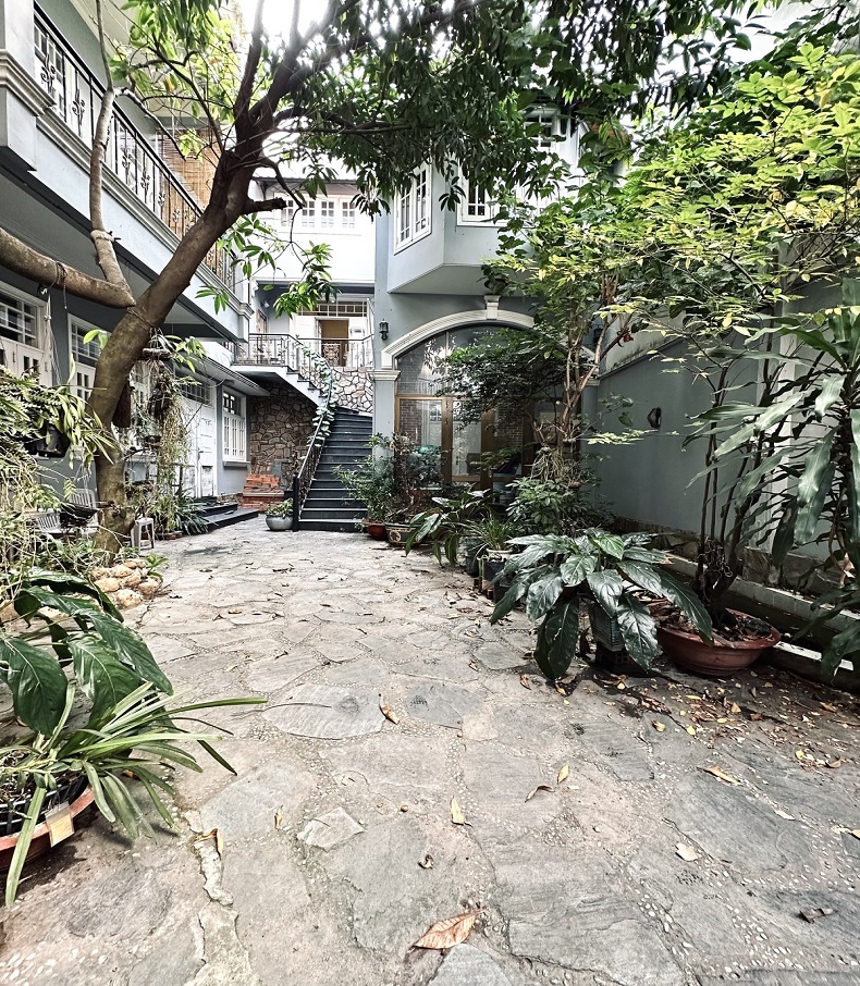 Bán Vila sân vườn, Cống Quỳnh, Nguyễn Cư Trinh, Q1, 333m2, 4 tầng, giá Tân Bình - Ảnh 2