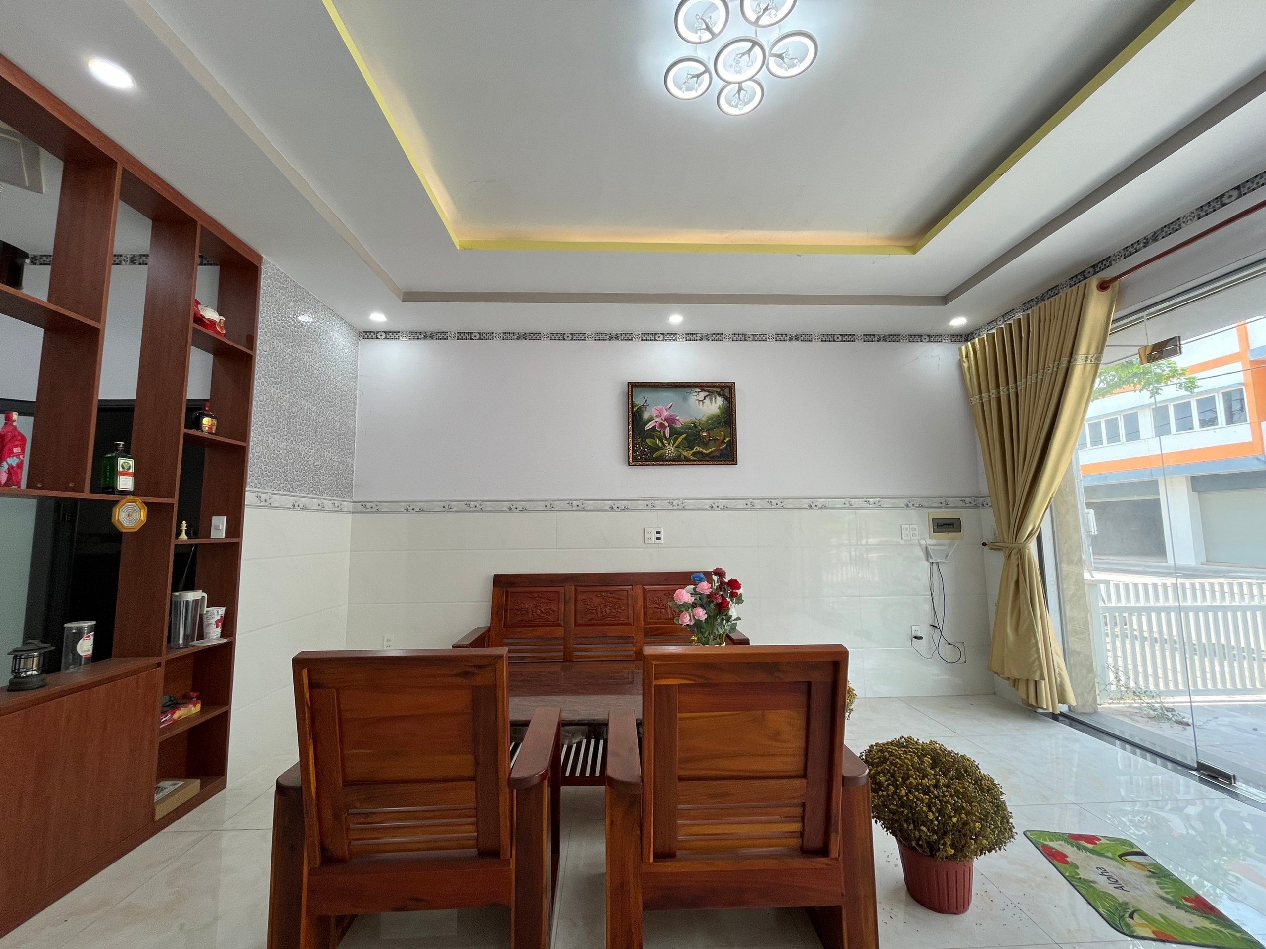 CHO THUÊ NHÀ 1 TRỆT 1 LẦU KHU ĐÔ THỊ OASIS CITY, BẾN CÁT, BÌNH DƯƠNG - Ảnh 1