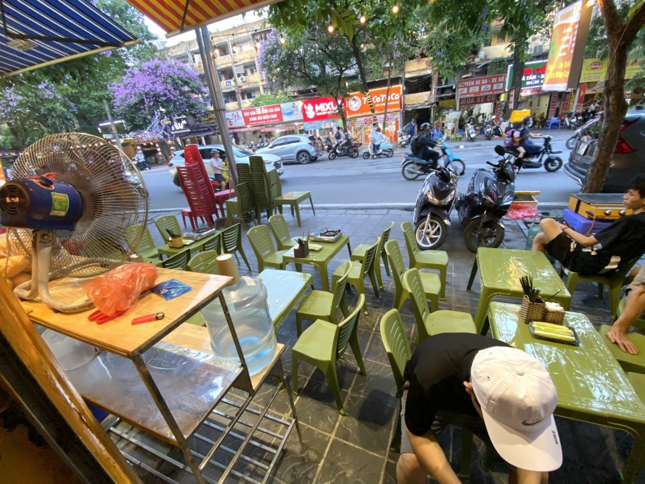 Cần sang nhượng quán ăn tại mặt đường phố Tạ Quang Bửu - Ảnh 1