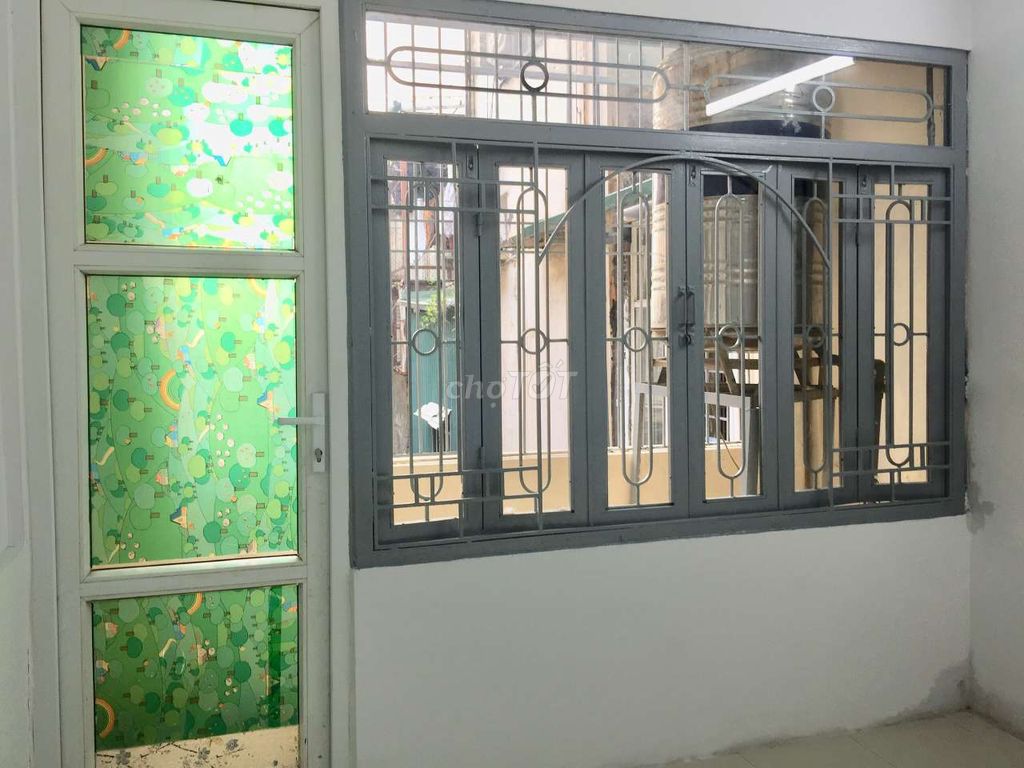 Cho thuê nhà riêng 2 tầng (20mx2) tại ngõ 285 Nguyễn Văn Cừ, Long Biên, Hà Nội - Ảnh 2