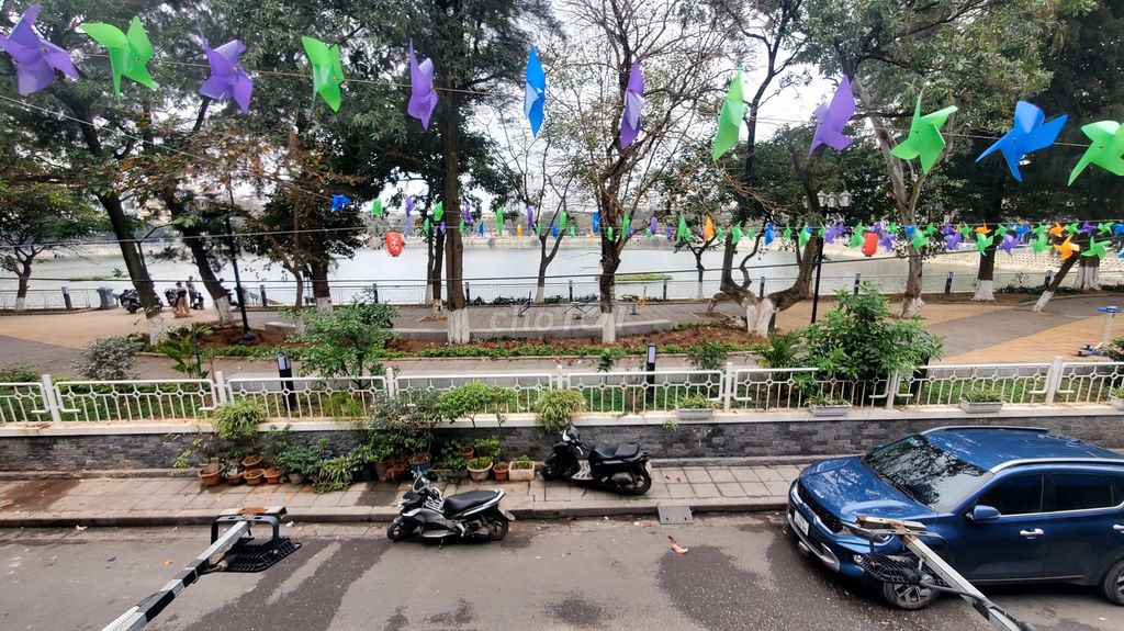 Bán căn hộ tầng 2 nhà B1 Khu tập thể Nam Đồng, mặt đường Trần Hữu Tước, trung tâm quận Đống Đa. - Ảnh 2
