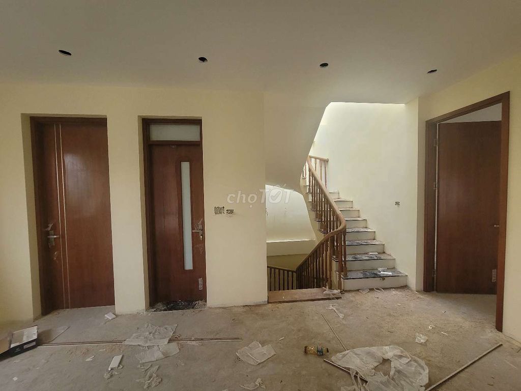 Cho thuê biệt thự mới 3,5 tầng tại KĐT Sunny Garden City, Quốc Oai, Hà Nội - Ảnh 2