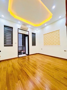 BÁN NHÀ Pháo Đài Láng, 40m2 x5T- 8,5 tỷ. - Ảnh 3